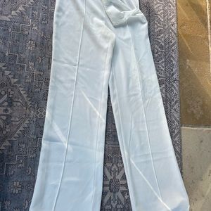 Never worn White pants